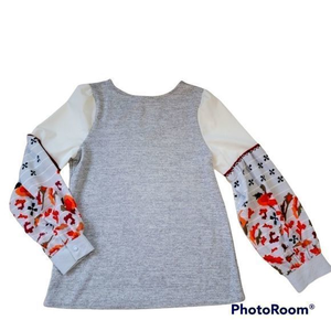 Comfortable Blouse Floral Peasant long Sleeve  button Floral Size Medium Grey‎